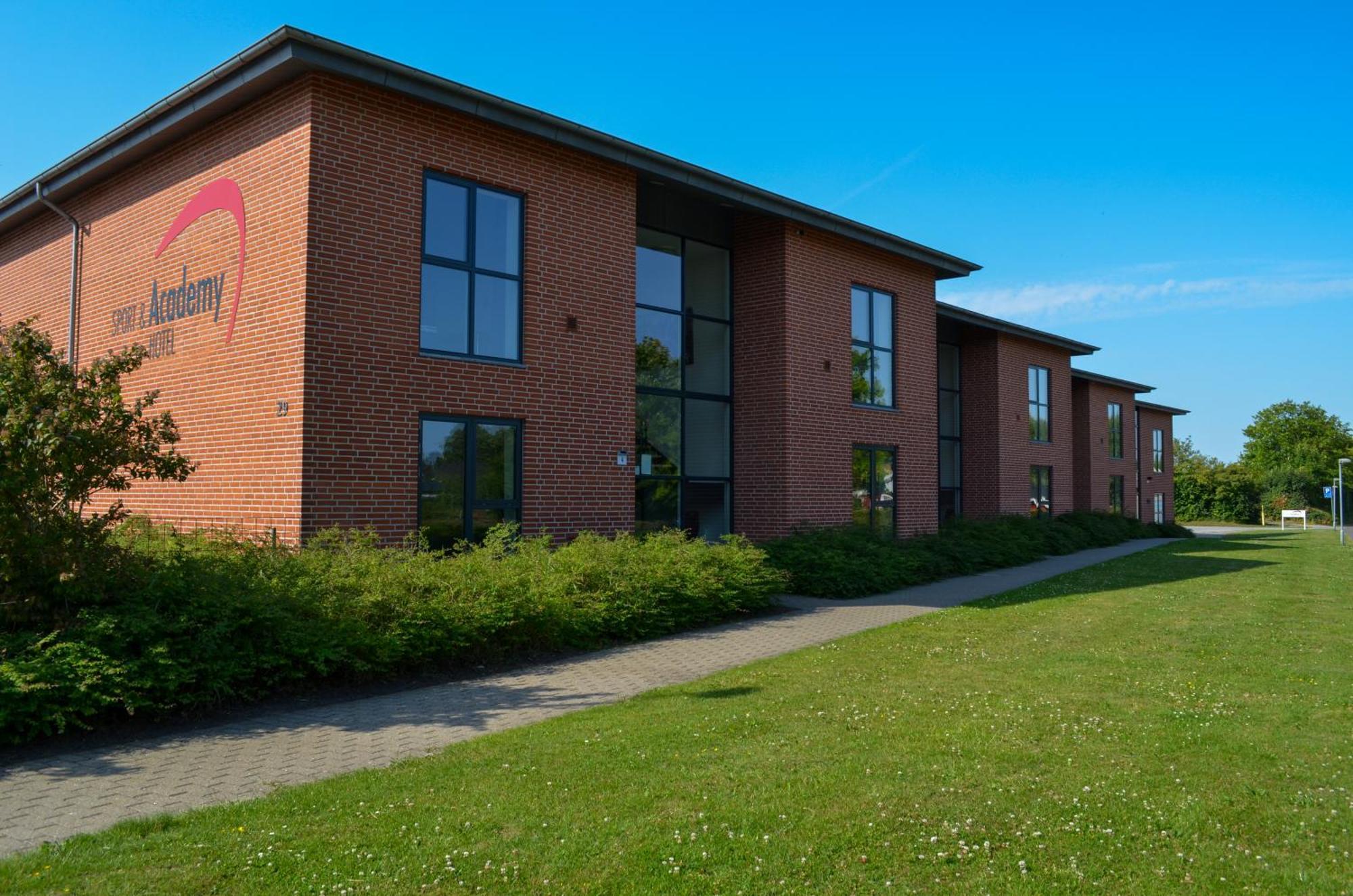 Sport & Academy Hotel Farsø Екстериор снимка